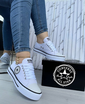 CONVERSE CHUCK TAYLOR ALL STAR + CAJA